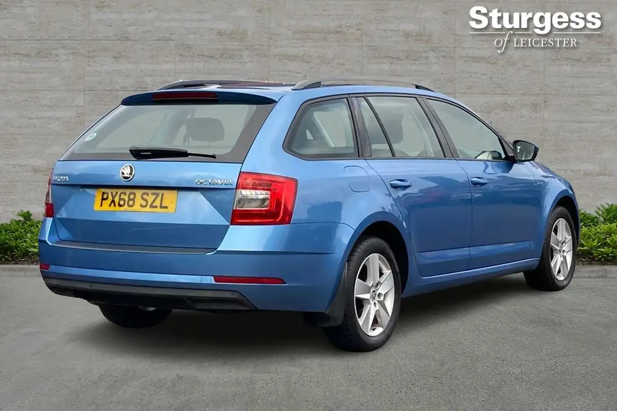 2018-skoda-octavia-10-tsi-se-estate-dsg-big-4