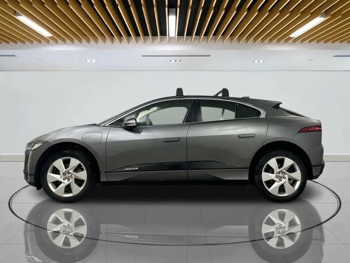 2020-jaguar-i-pace-ev400-se-big-3