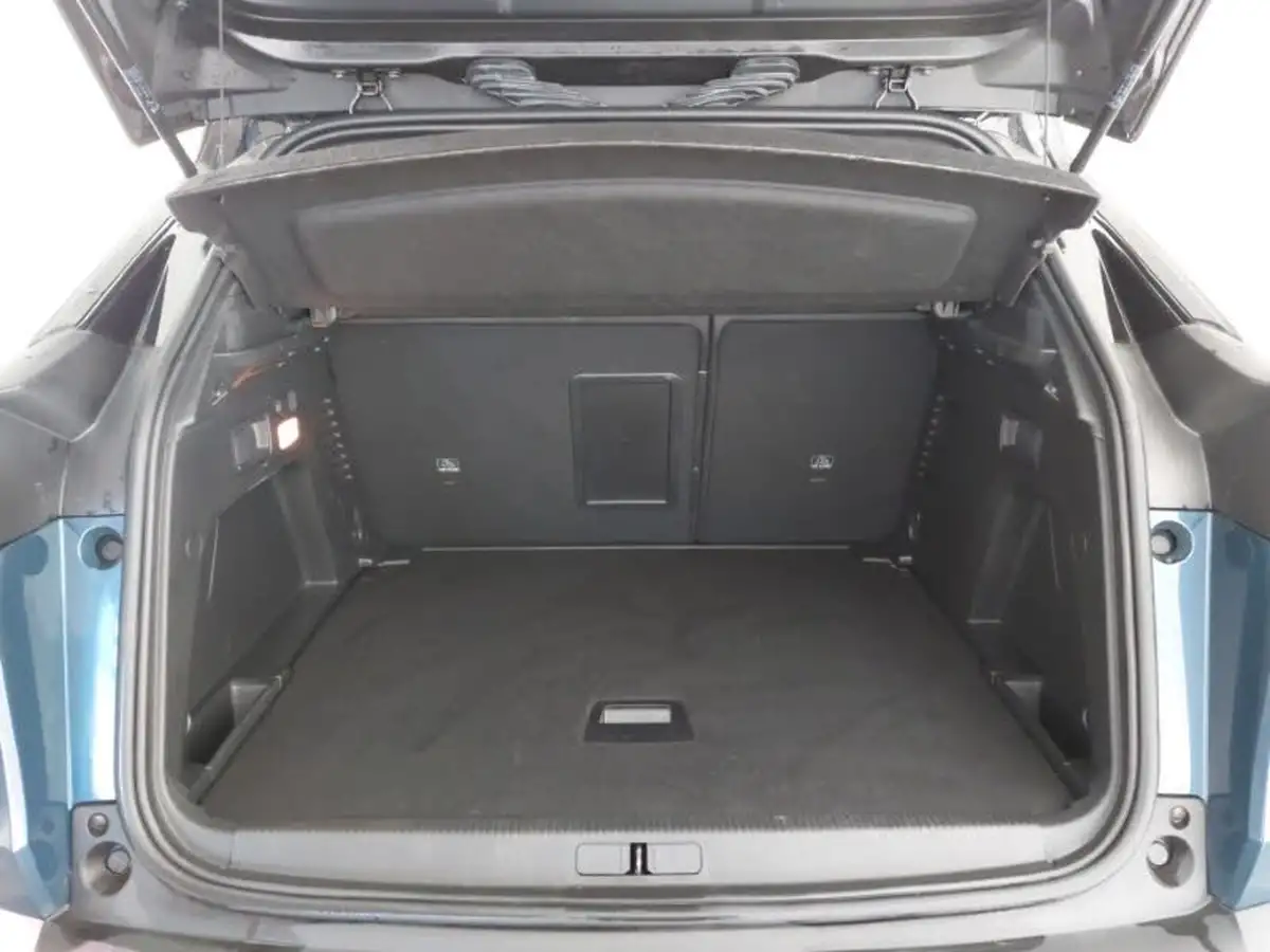 2024-peugeot-3008-suv-12-puretech-gt-136ps-hybrid-e-dsc6-big-7