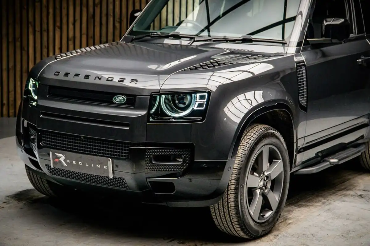 2024-land-rover-90-defender-30-d300-x-dynamic-hse-big-14