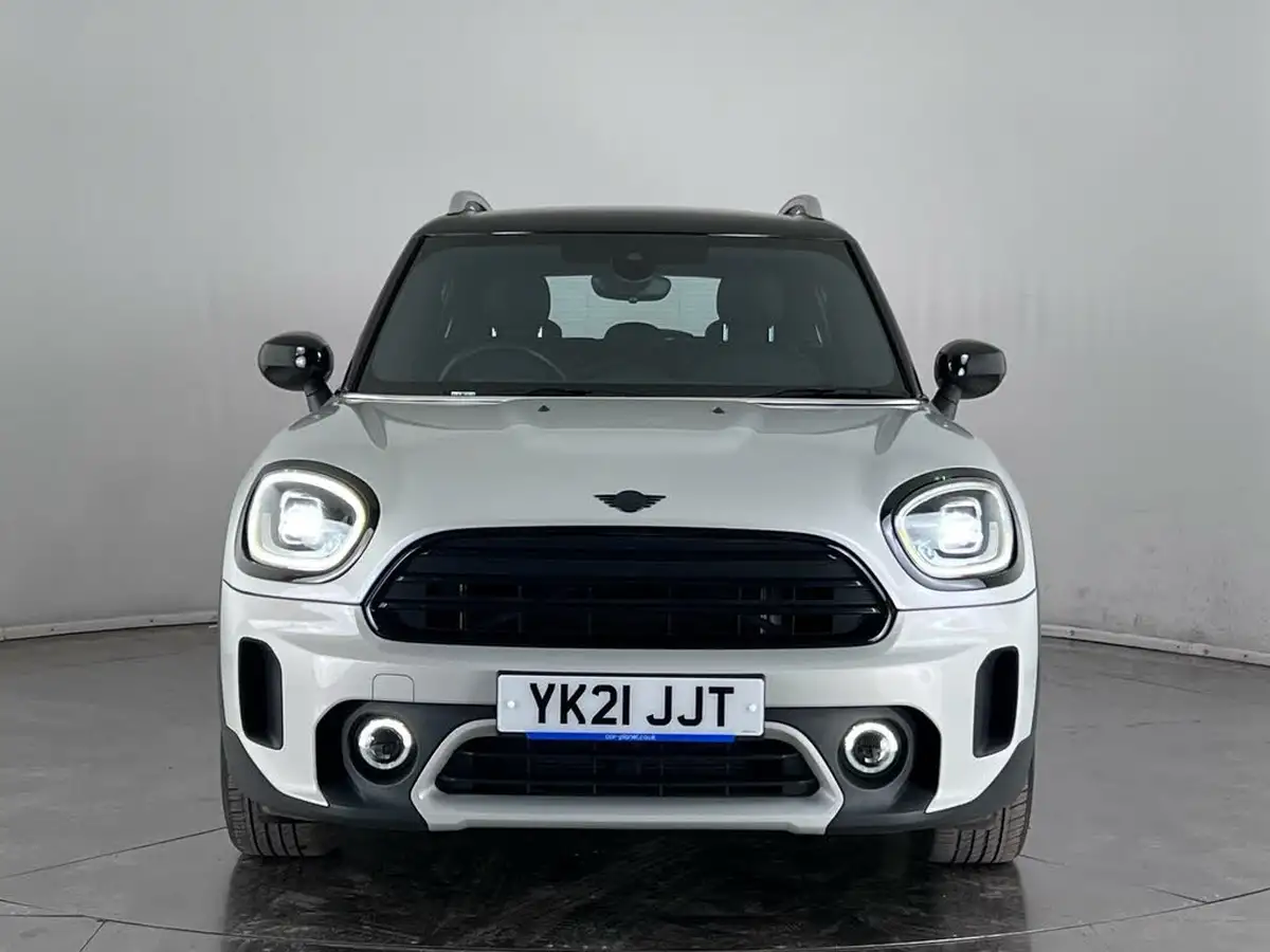 2021-mini-countryman-15-cooper-exclusive-auto-big-1