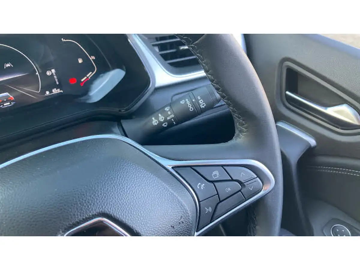 2023-renault-captur-16-techno-145ps-full-big-27