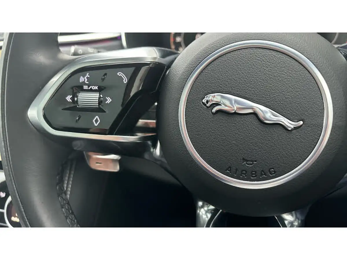 2024-jaguar-f-pace-20-d200-r-dynamic-hse-black-big-42