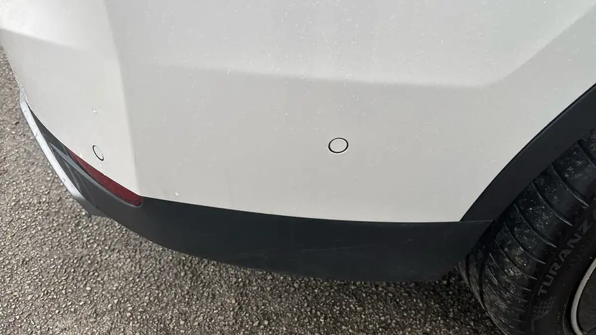 2021-bmw-ix3-e-premier-edition-big-21