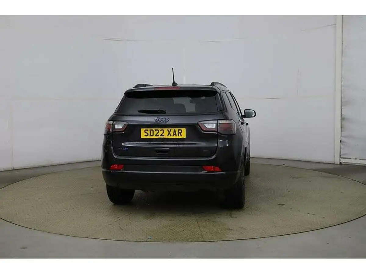 2022-jeep-compass-13-gse-s-big-5