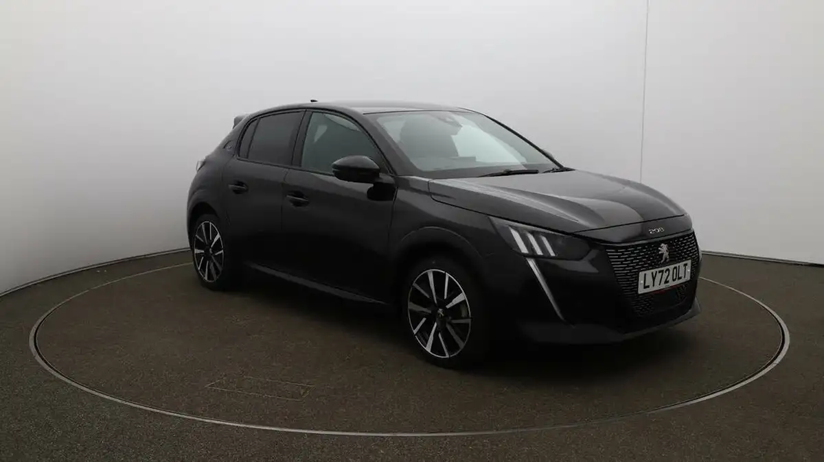 2023-peugeot-208-12-puretech-gt-100ps-eat8-big-42