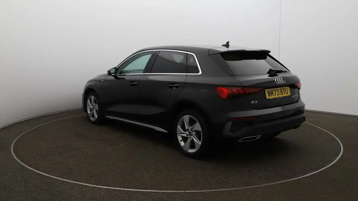 2023-audi-a3-14-40-tfsi-e-s-line-big-61