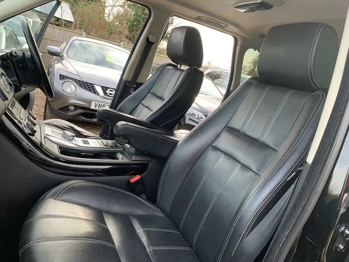 2013-land-rover-range-rover-sport-30tdv6-hse-black-edition-big-36