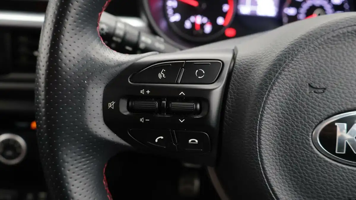 2019-kia-picanto-10-t-gdi-gt-line-big-23