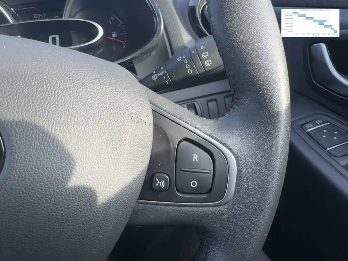 2017-renault-clio-12-dynamique-nav-big-15