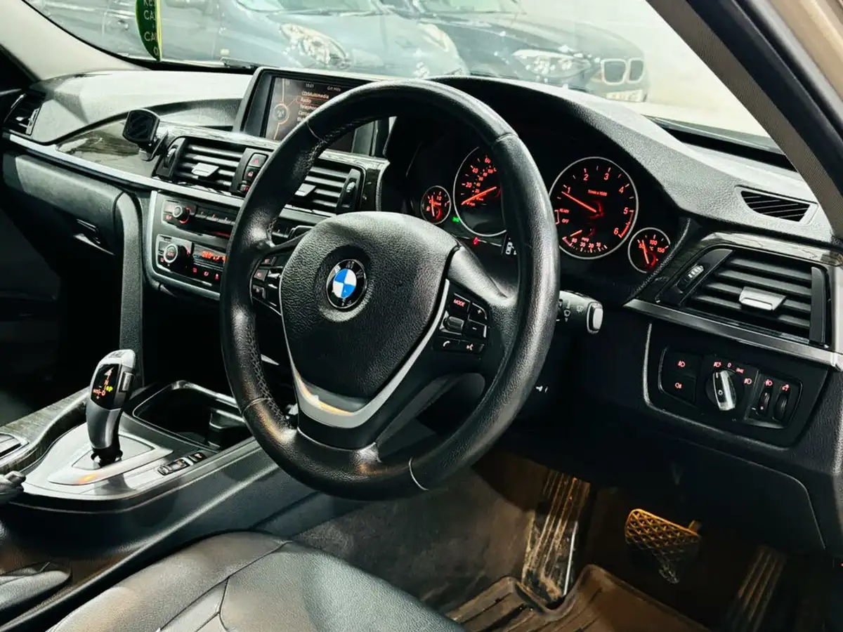 2012-bmw-3-series-20td-320d-luxury-184bhp-ss-touring-5d-auto-big-13