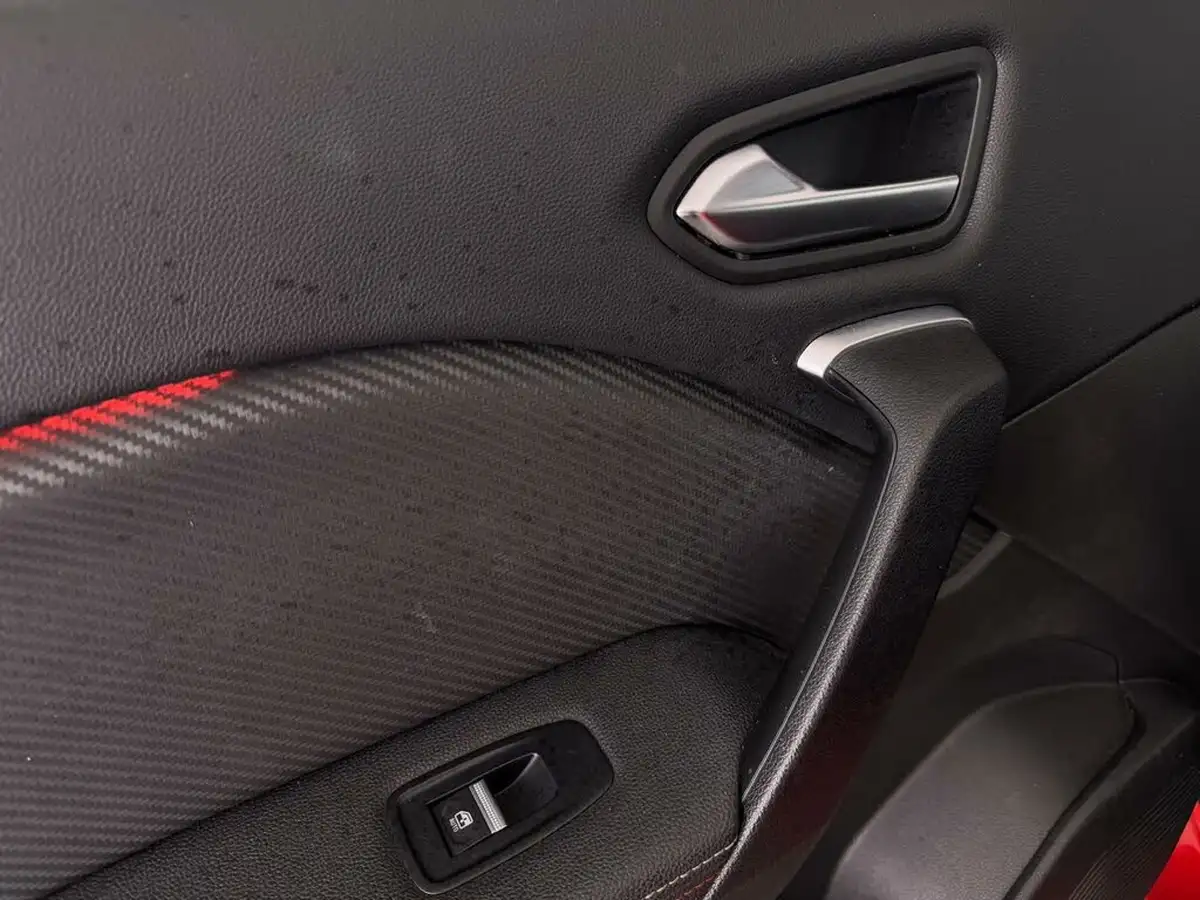 2022-renault-captur-13-tce-rs-line-big-9