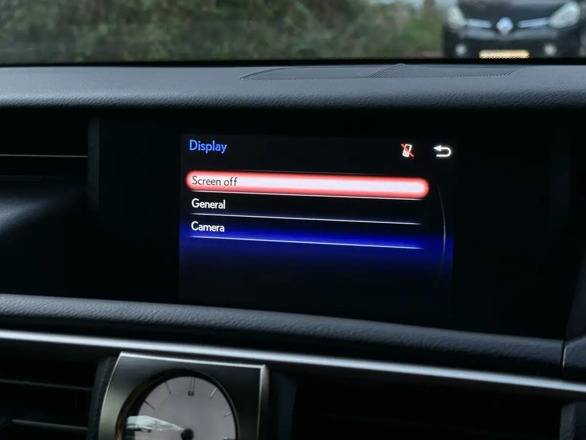 2018-lexus-is-300h-25-sport-lexus-navigation-big-32
