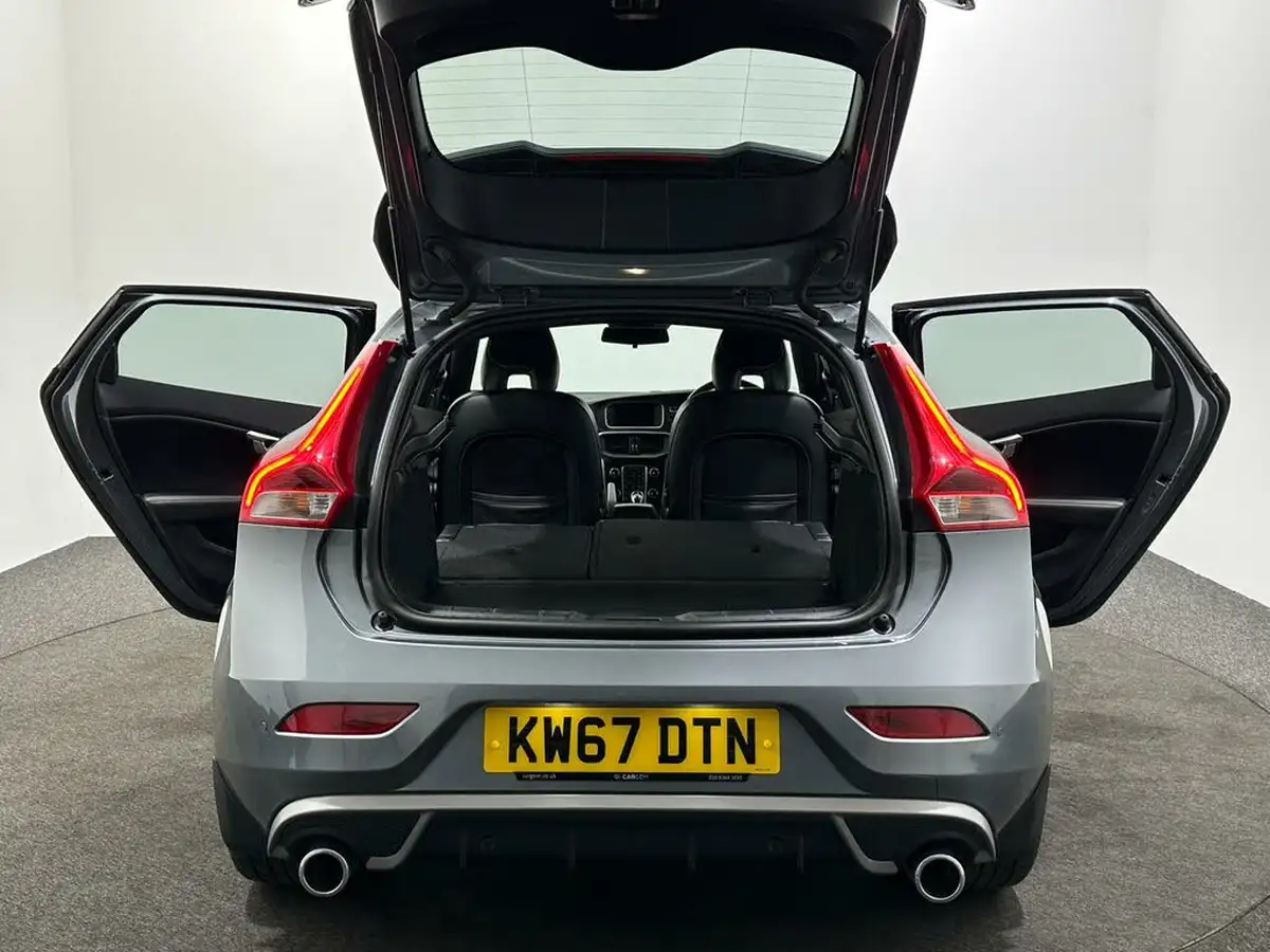 2017-volvo-v40-20td-d4-r-design-pro-geartronic-big-44