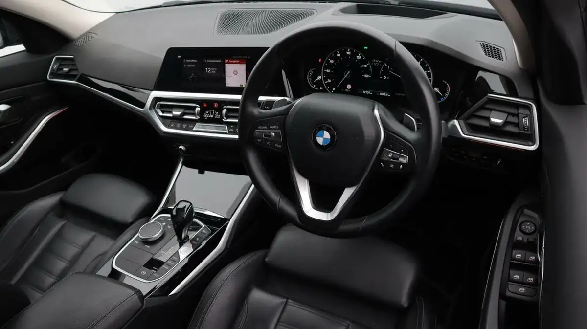 2019-bmw-3-series-20-320i-sport-184bhp-tu-saloon-4d-auto-big-9