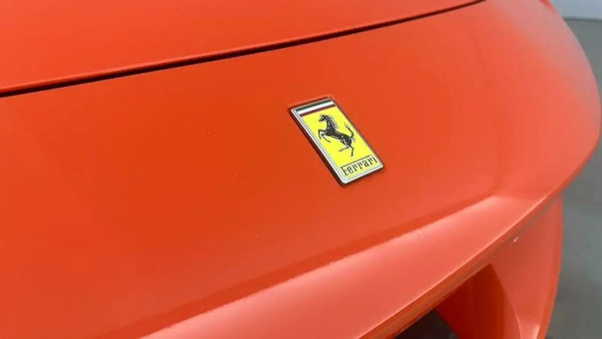 2022-ferrari-296-gtb-big-30