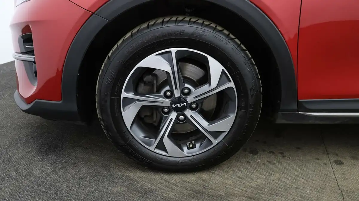 2021-kia-xceed-10-t-gdi-2-big-17