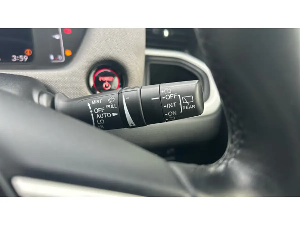 2021-honda-jazz-15-i-mmd-crosstar-ex-109ps-two-tone-big-23