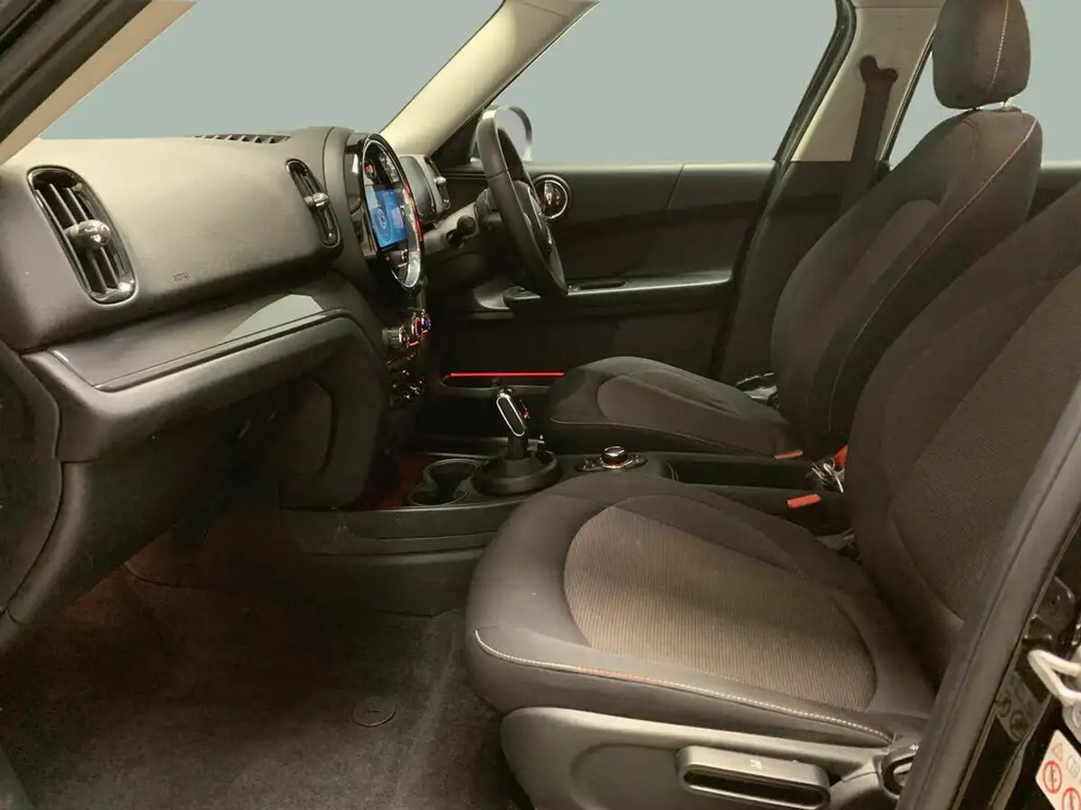 2021-mini-countryman-15-cooper-classic-auto-big-3