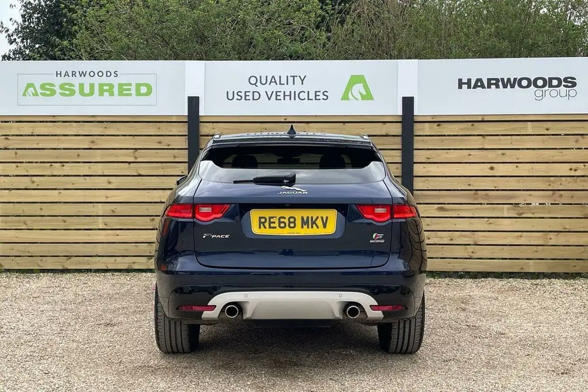 2018-jaguar-f-pace-30td-s-awd-big-8