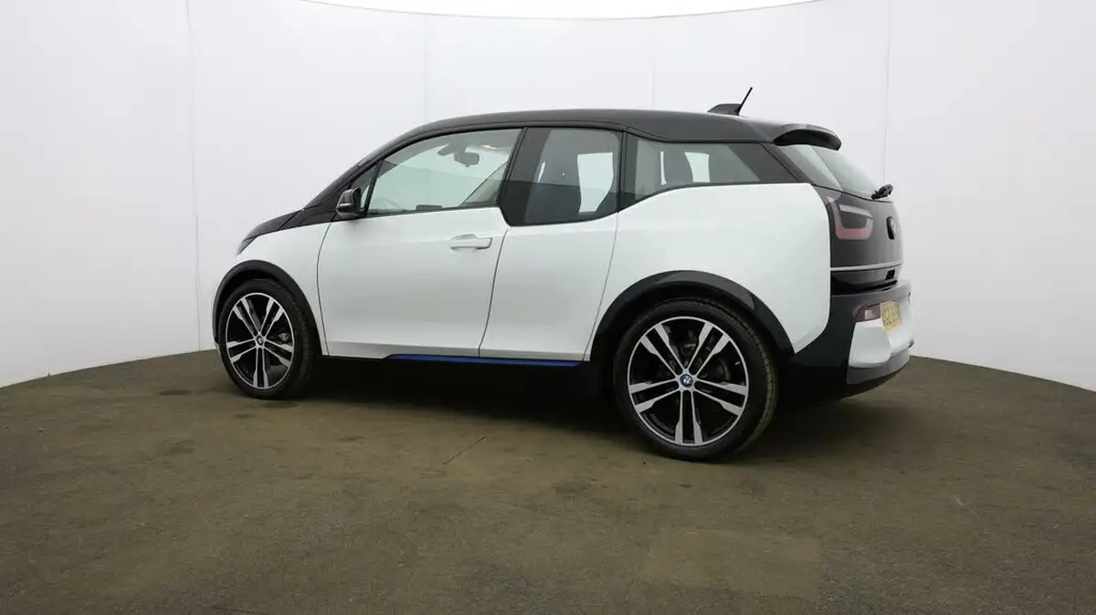 2022-bmw-i3-e-120-ah-s-big-64