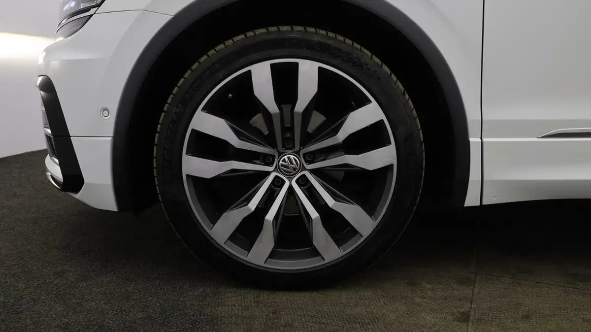 2018-volkswagen-tiguan-20tdi-r-line-150ps-ss-dsg-big-17