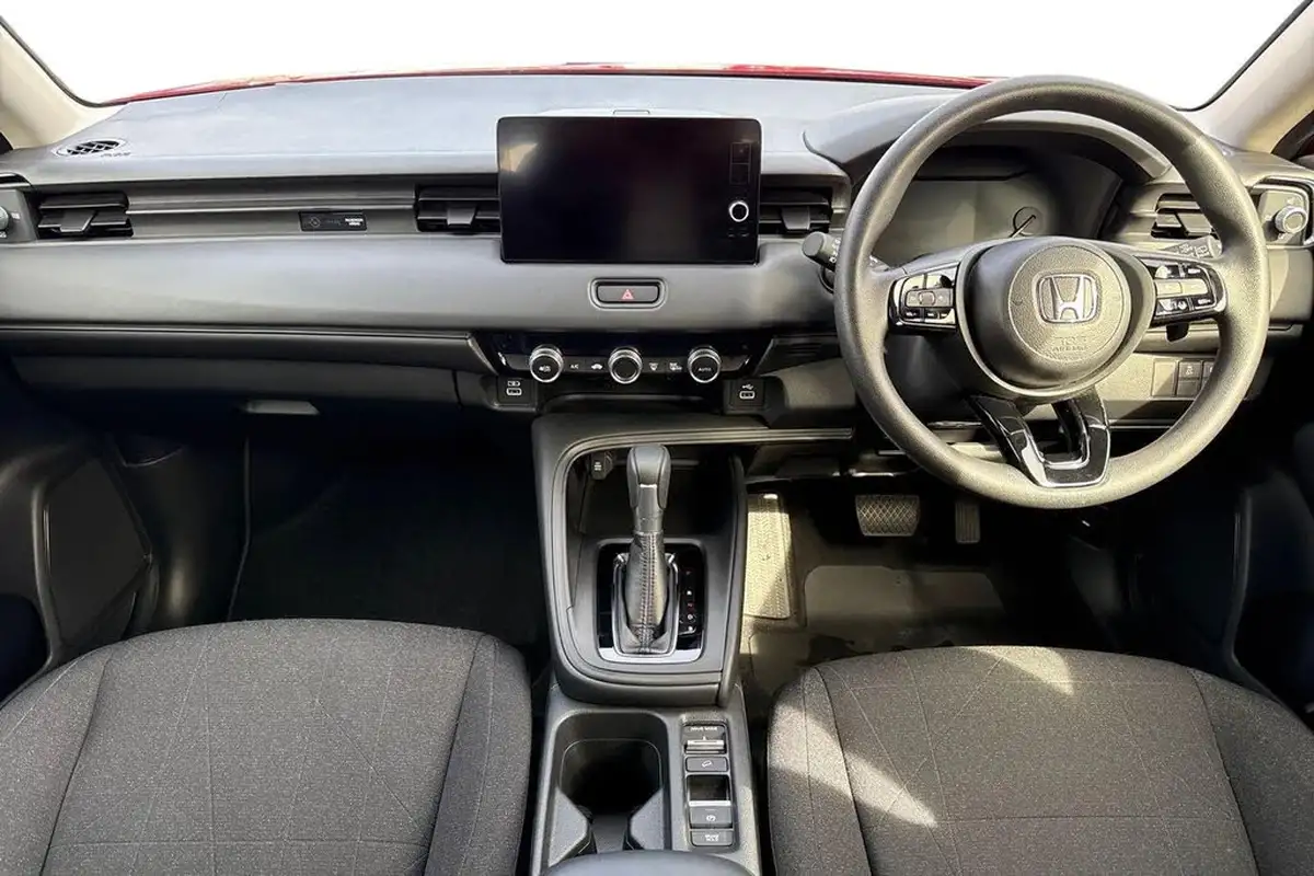 2022-honda-hr-v-15-i-mmd-elegance-big-3
