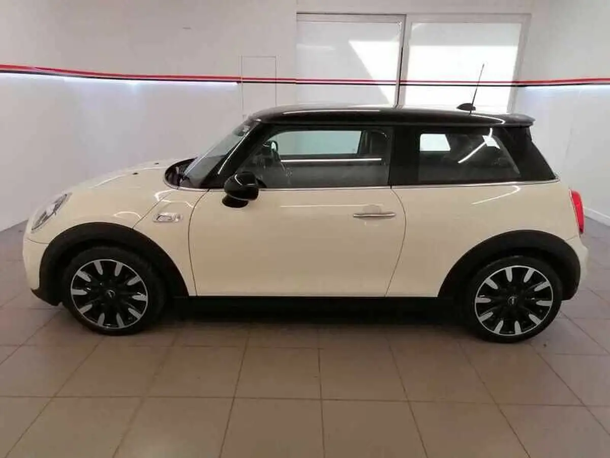 2019-mini-cooper-20-cooper-s-exclusive-189bhp-hatchback-3d-big-9