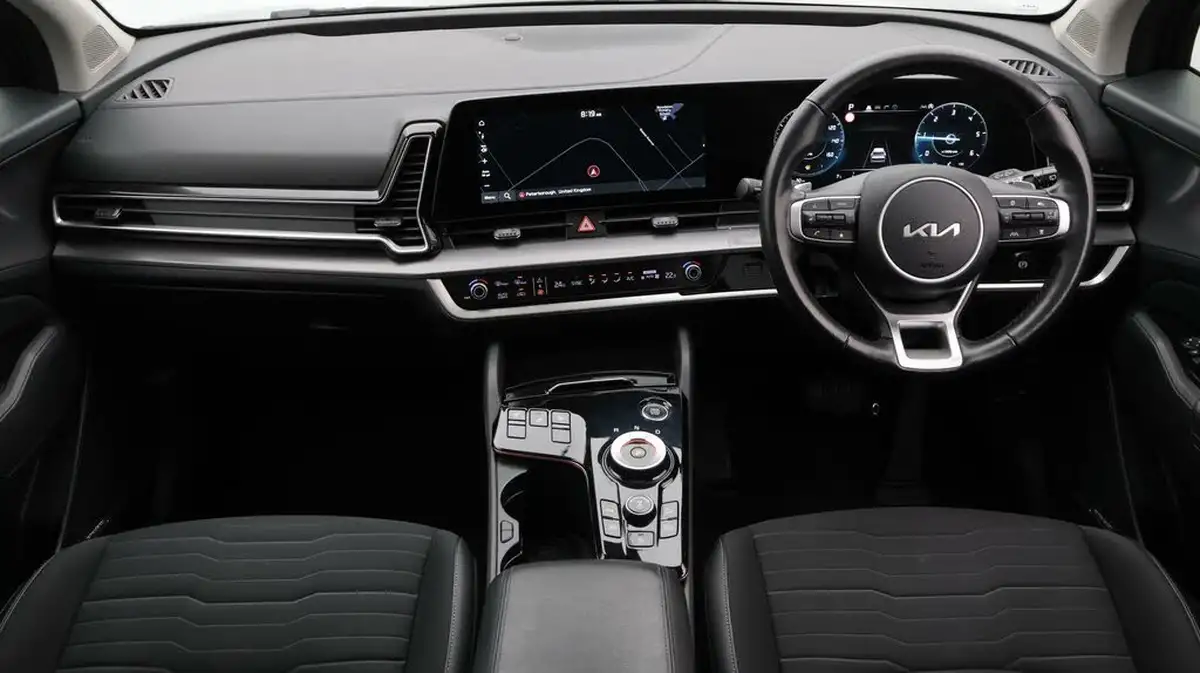 2022-kia-sportage-16crdi-4-big-13
