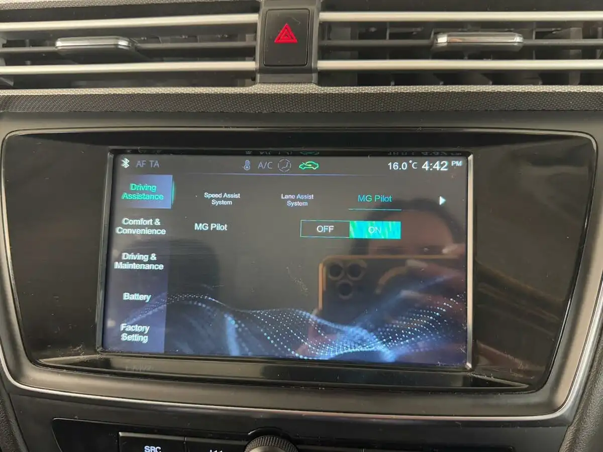 2021-mg-mg5-e-excite-ev-long-range-big-50