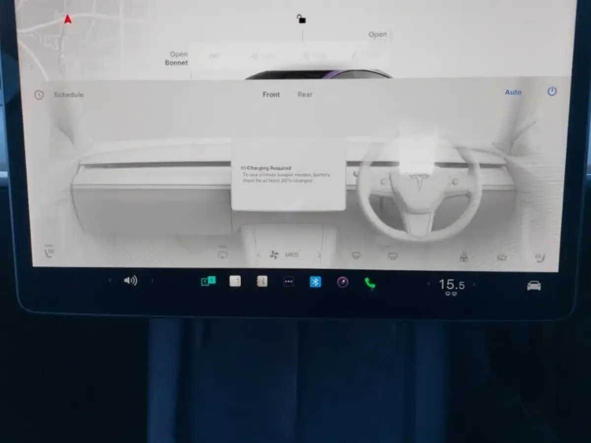 2022-tesla-model-3-e-long-range-big-16