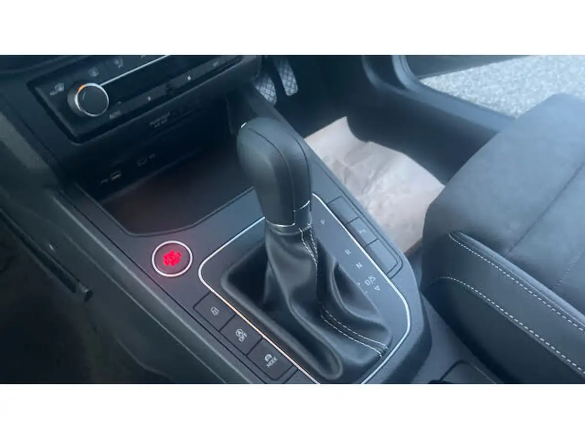 2024-seat-ibiza-10-tsi-xcellence-lux-115ps-dsg-big-12
