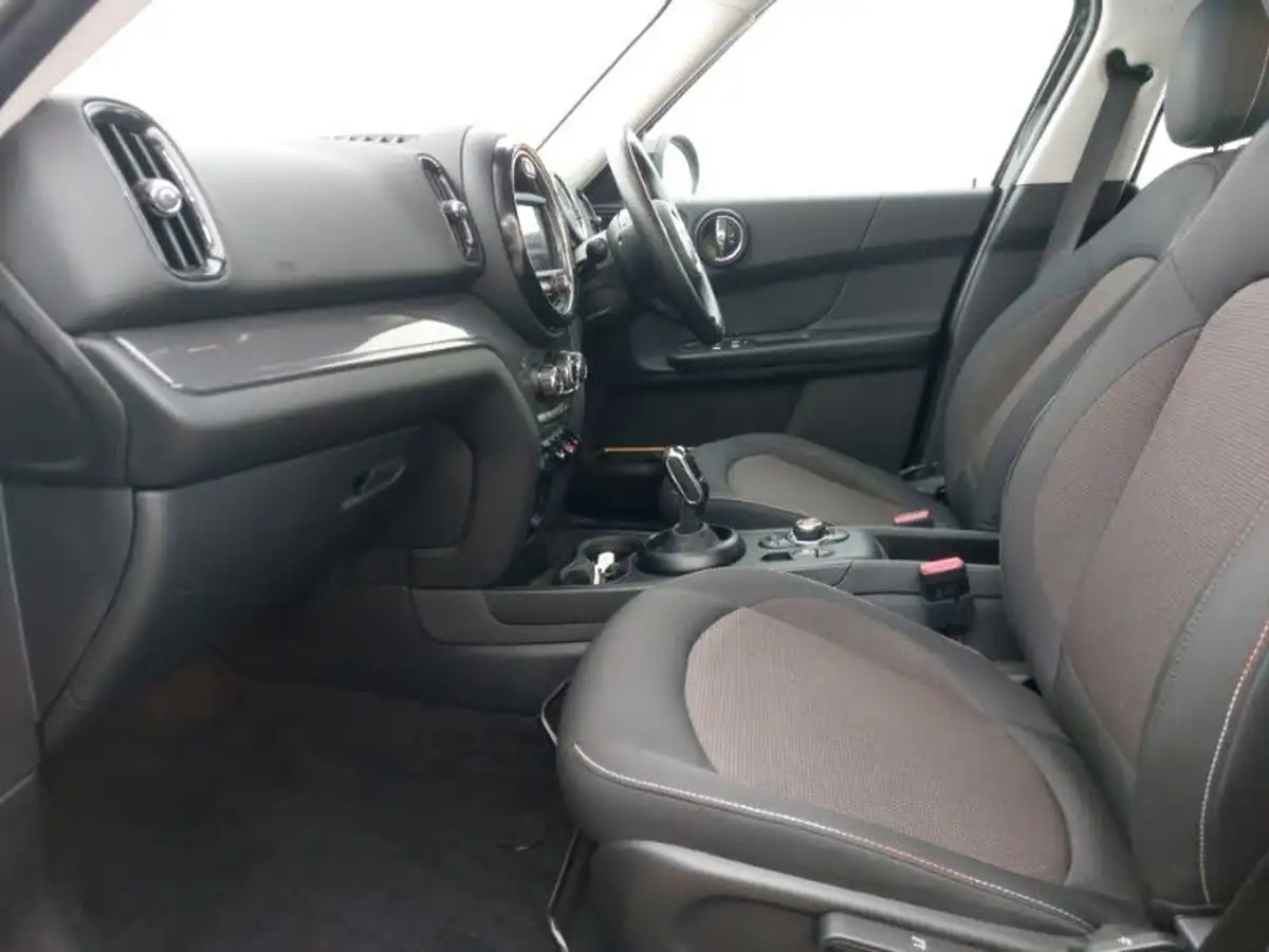 2019-mini-countryman-15-cooper-classic-auto-big-4