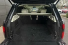 2022-land-rover-range-rover-30-p400-hse-small-34