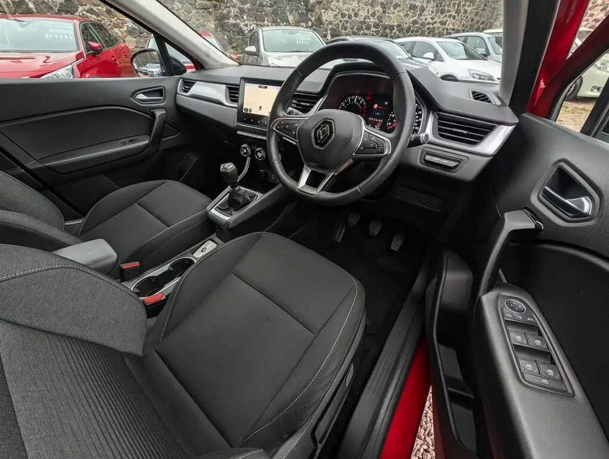 2020-renault-captur-10-tce-iconic-100bhp-big-7