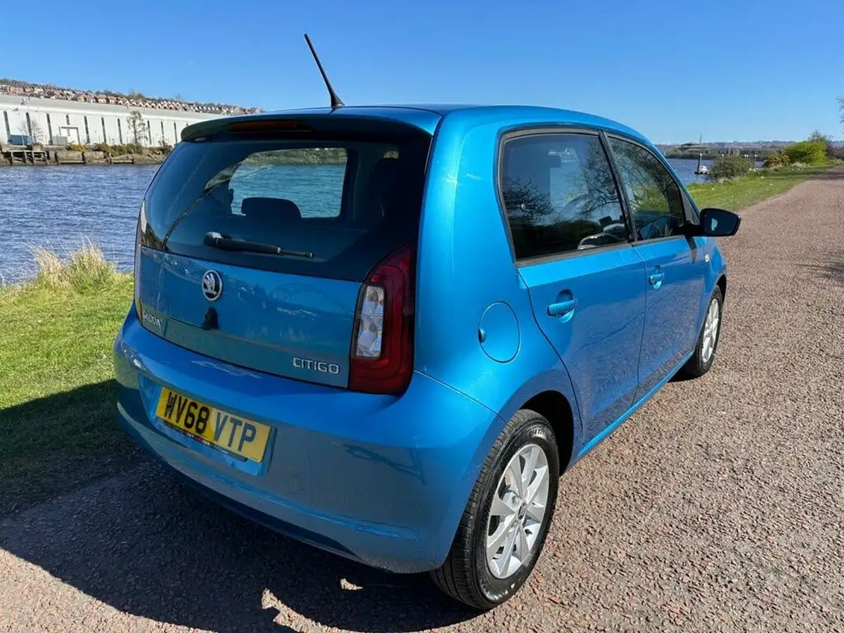 2018-skoda-citigo-10-se-greentech-5d-big-2