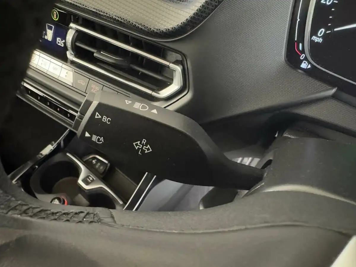 2021-bmw-2-series-15-218i-sport-lcp-gran-coupe-4d-big-30