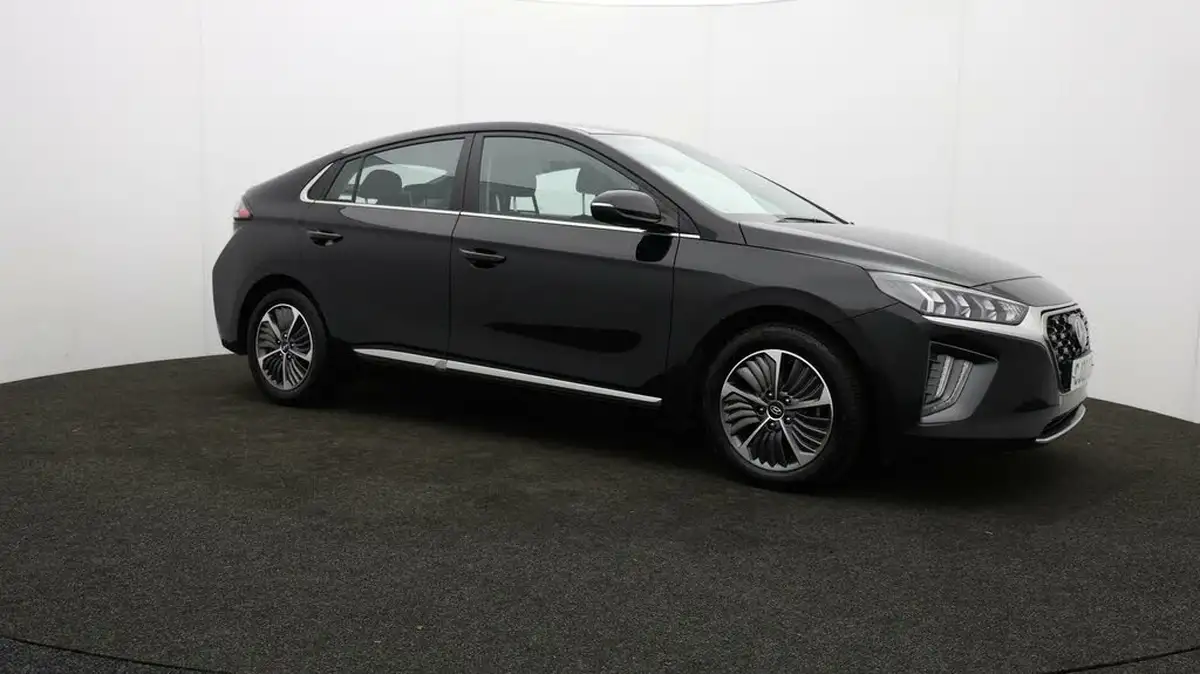 2022-hyundai-ioniq-16-gdi-premium-plug-in-hybrid-big-38