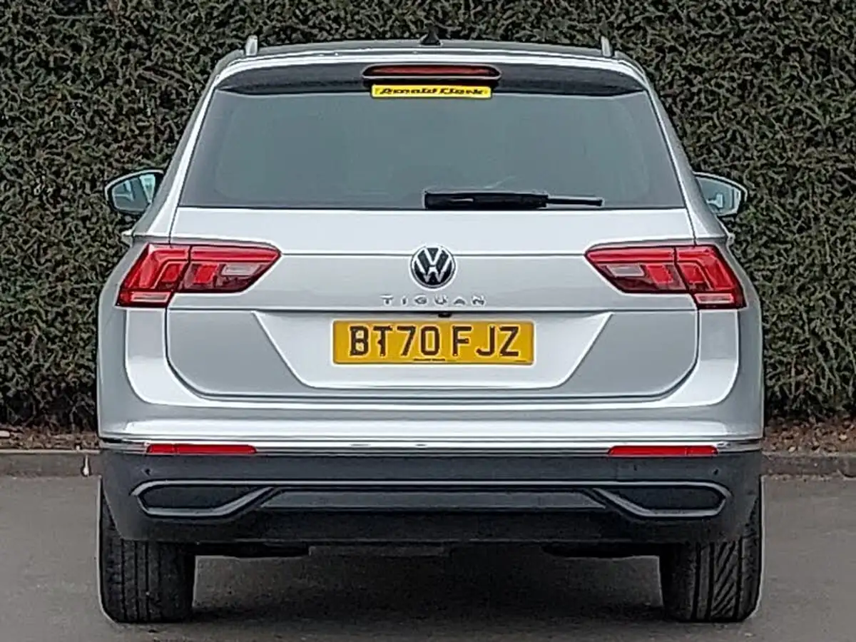 2020-volkswagen-tiguan-20tdi-life-dsg-big-17