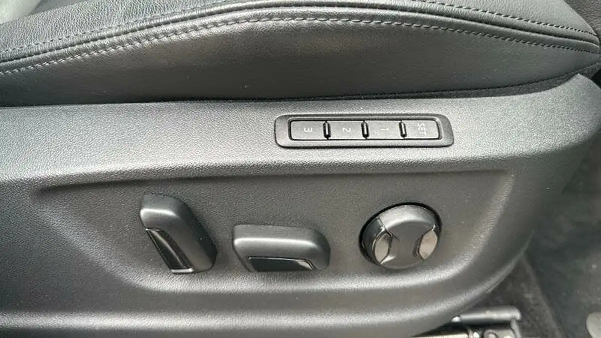 2021-skoda-kodiaq-20tdi-laurin-klement-200ps-dsg-big-13