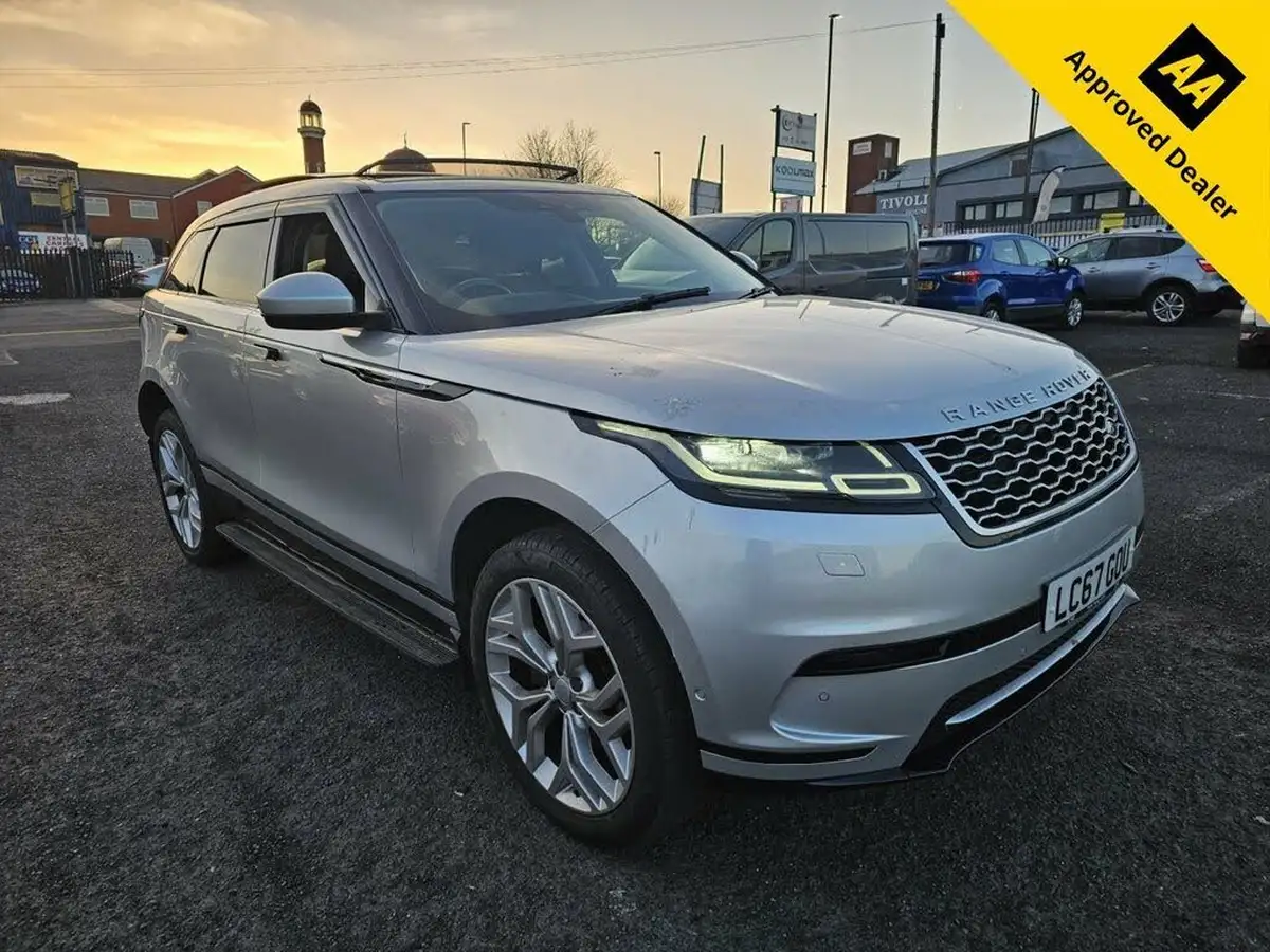2018-land-rover-range-rover-velar-20-d240-se-ss-big-0