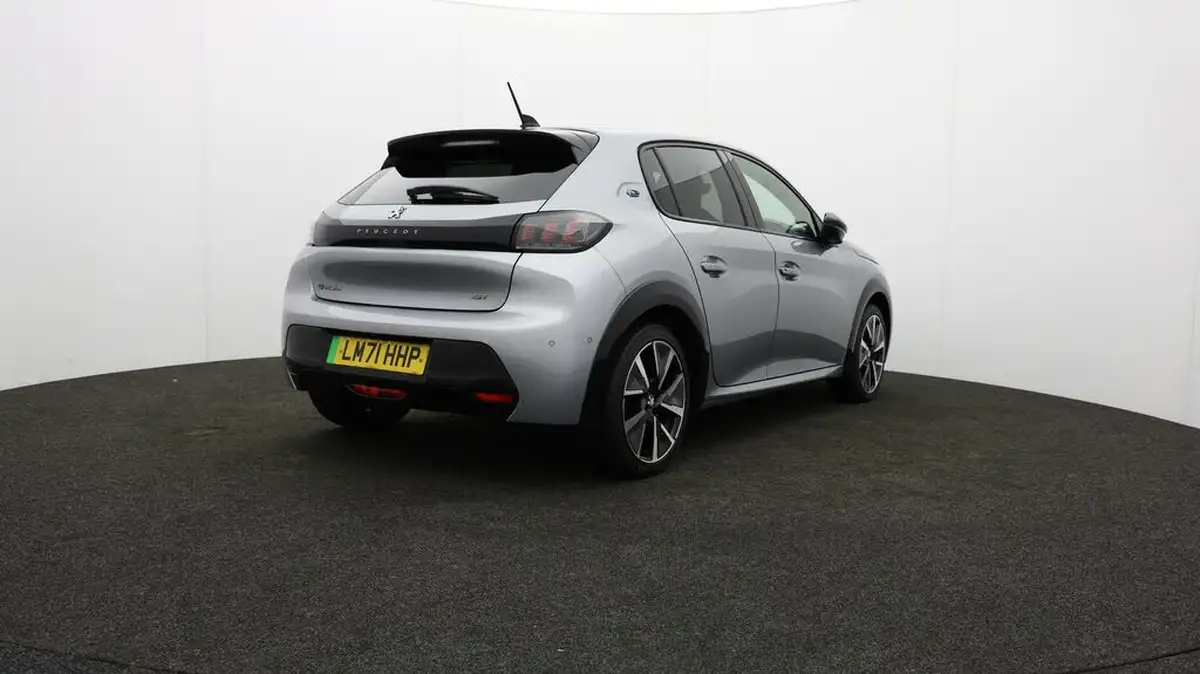 2021-peugeot-208-e-gt-premium-big-76