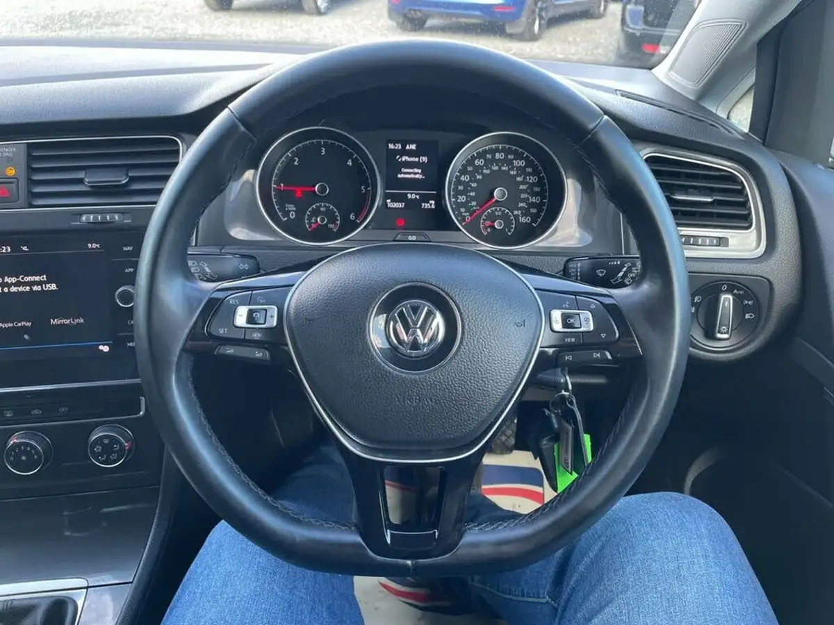2019-volkswagen-golf-16tdi-match-hatchback-5d-big-10