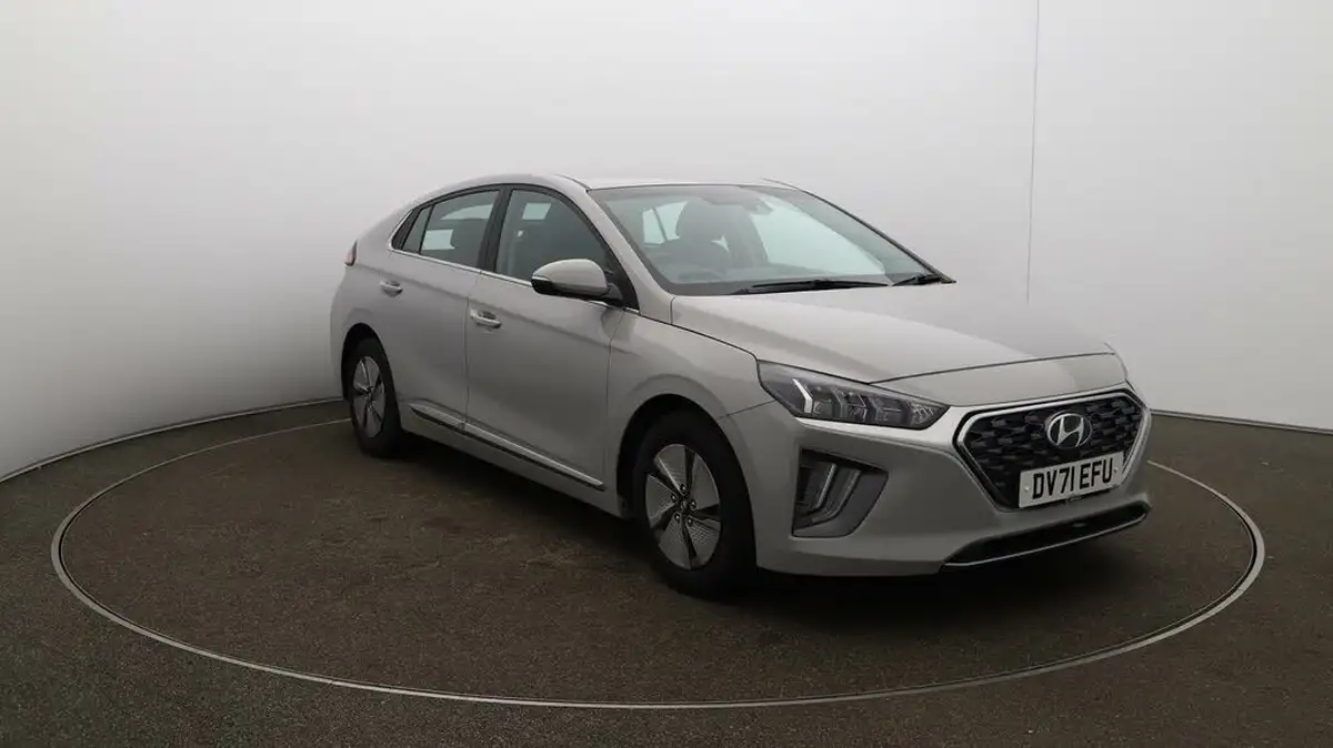 2021-hyundai-ioniq-16-gdi-premium-hybrid-big-36