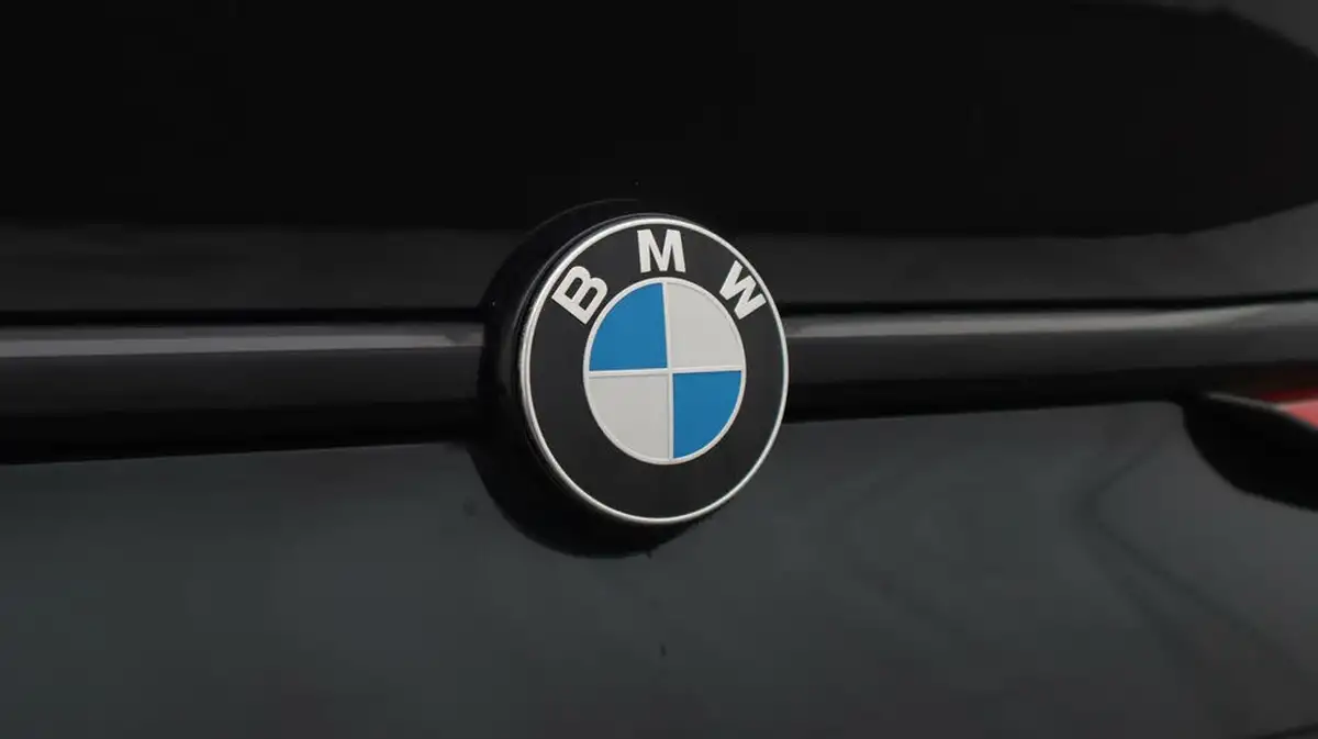 2022-bmw-2-series-15-218i-sport-lcp-coupe-4d-dct-big-20