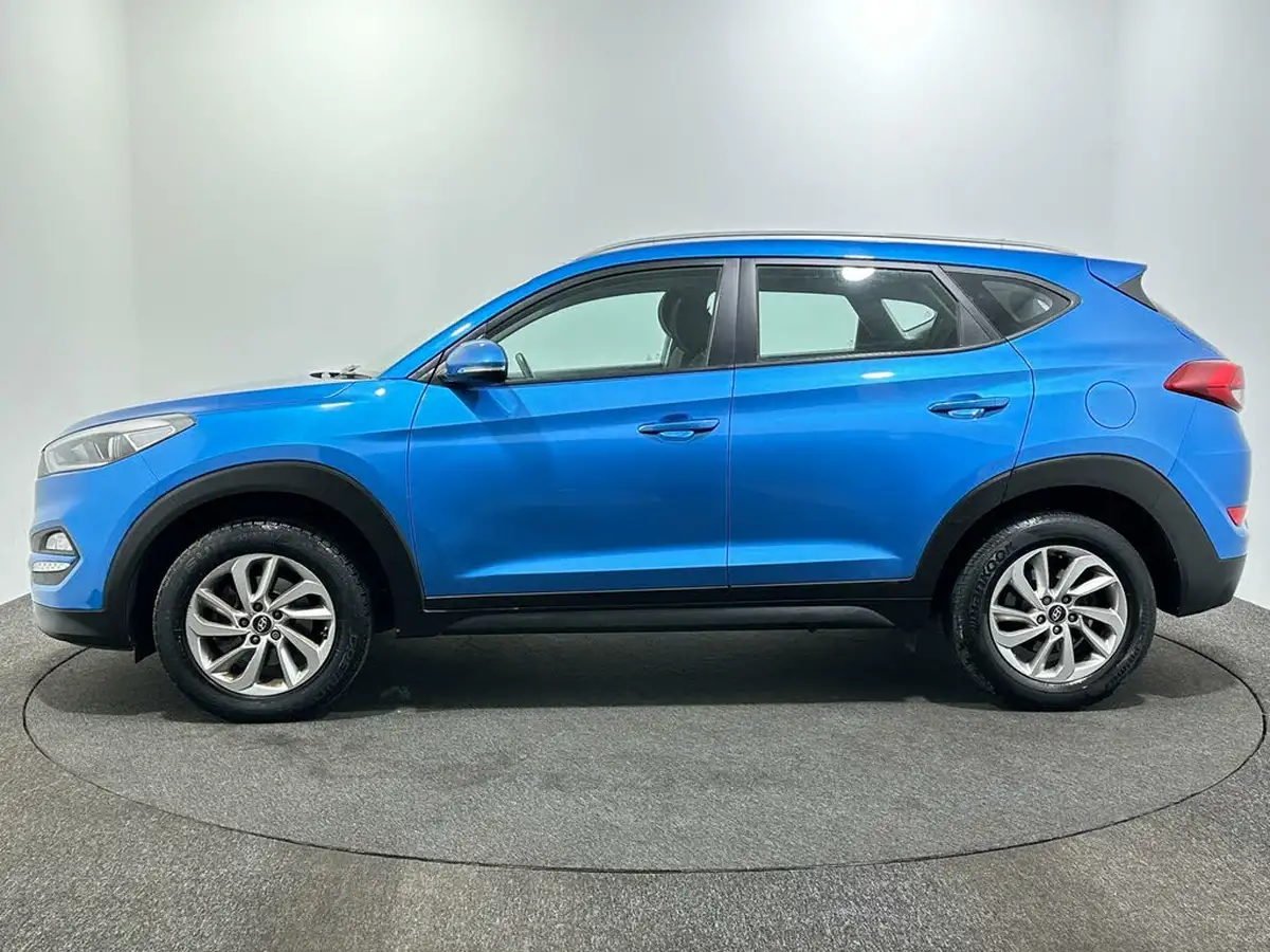 2016-hyundai-tucson-16-gdi-blue-drive-se-big-4
