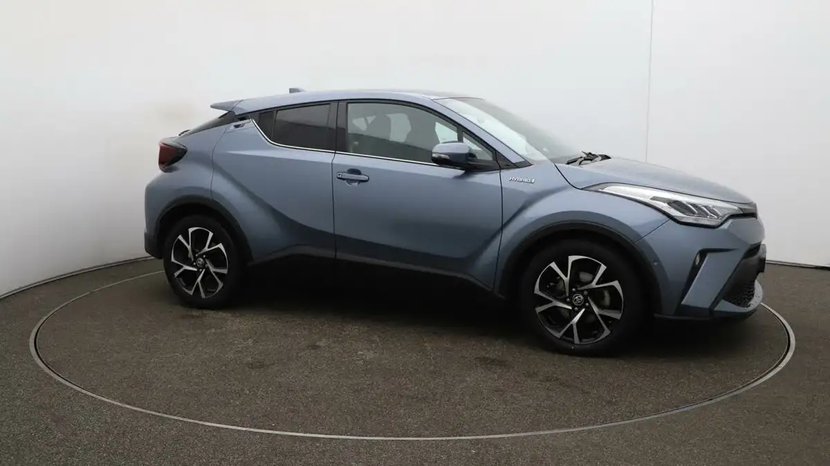 2022-toyota-c-hr-18-vvt-i-design-big-45