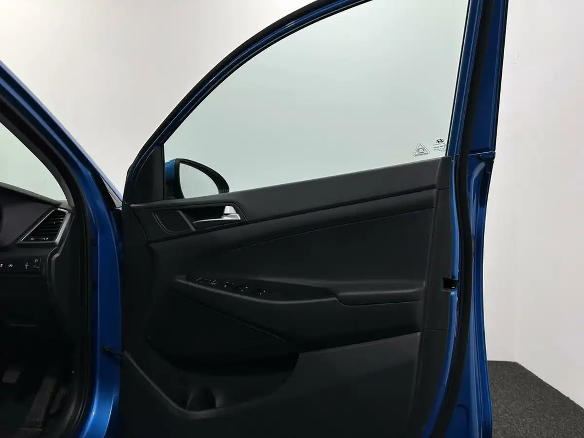 2016-hyundai-tucson-16-gdi-blue-drive-se-big-28