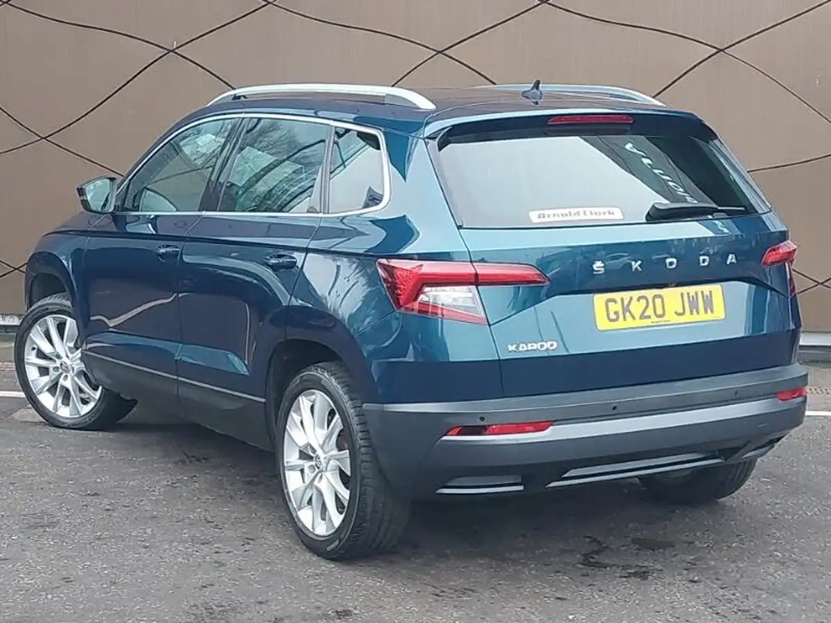2020-skoda-karoq-15-tsi-se-l-dsg-big-1