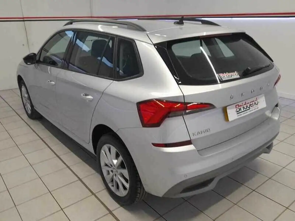 2021-skoda-kamiq-10-tsi-se-109ps-big-3